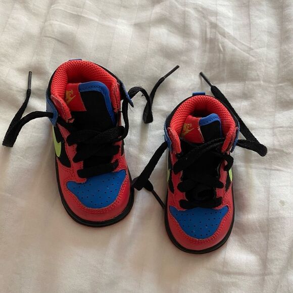 🍄 Baby Nike Jordan’s Dunks High Tops - Picture 3 of 13